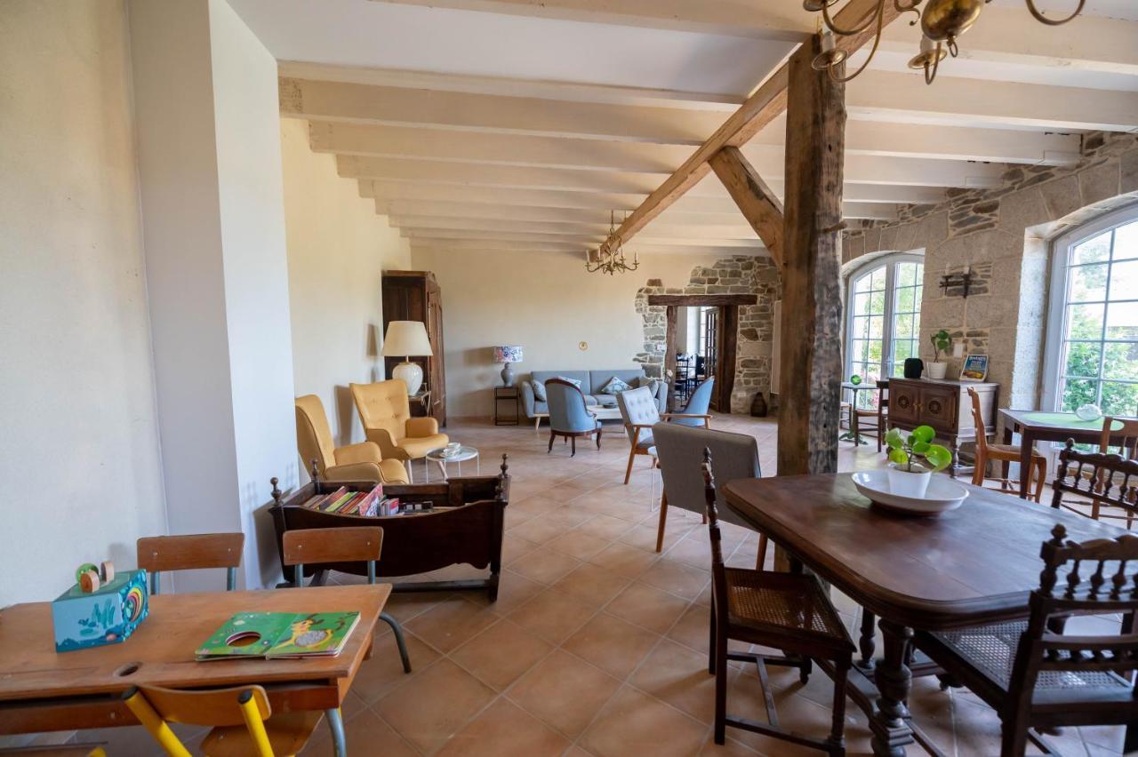 Ty Monde - Chambres D'Hotes En Finistere Poullaouen Exterior foto